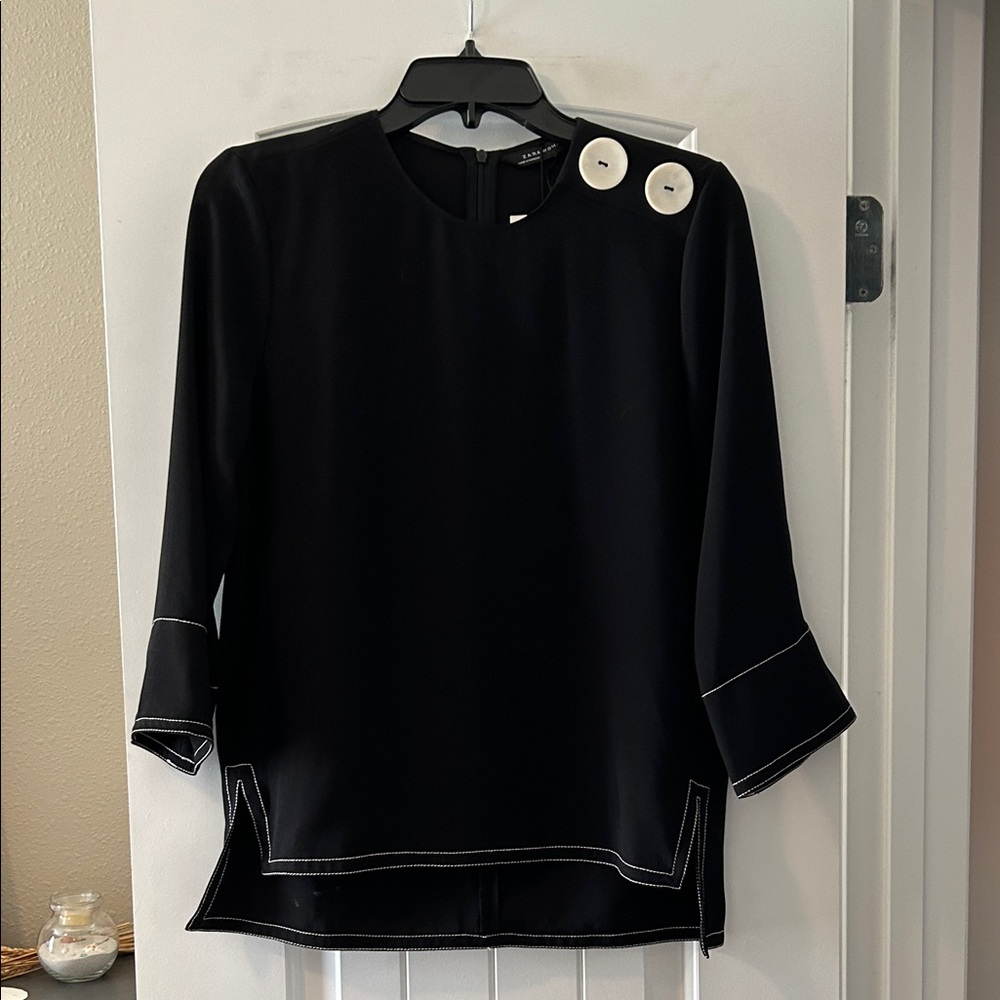 NWT Zara Woman black top with shoulder button embellishments, size XS